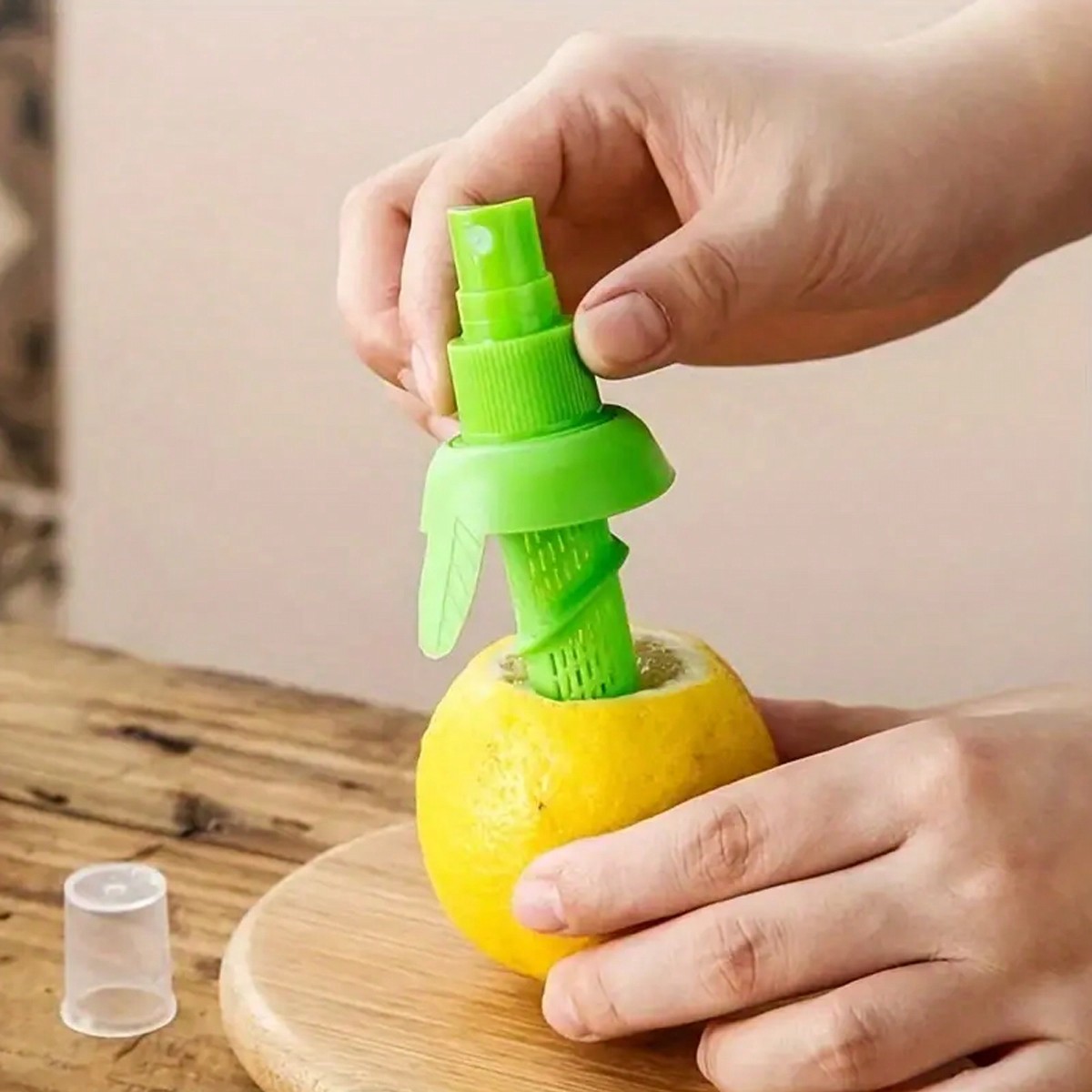 1pc, Mini Lemon Juice Squeezer - Citrus Juicer Bar review and price