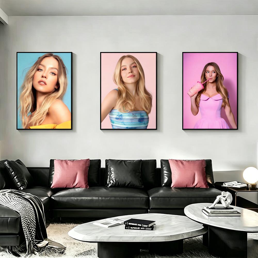 Actress S-Sydney S-Sweeney Pos - Home Bar Sydney review and price