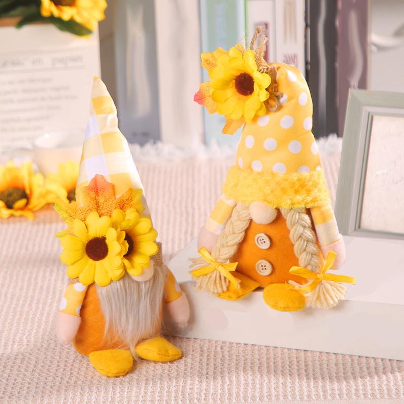 New Sunflower Farmhouse Gnome  - Home Bargains review and price