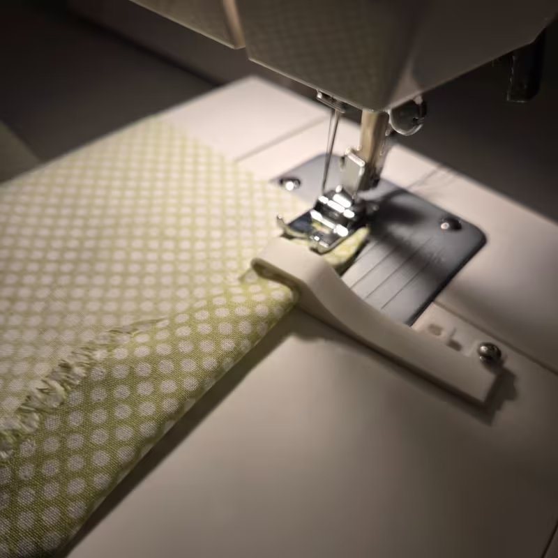 1pc Heavy-Duty Sewing Machine  - Home Bargains review and price
